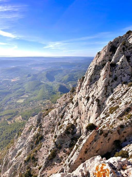 Le 2 Ter Lägenhet Puyloubier Exteriör bild
